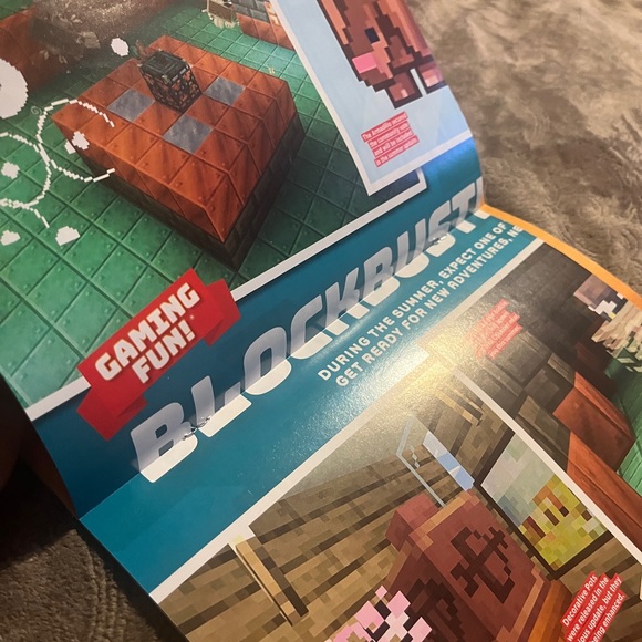 Minecraft The Essential Guide To Minecraft Magazine. New - Picture 7 of 9